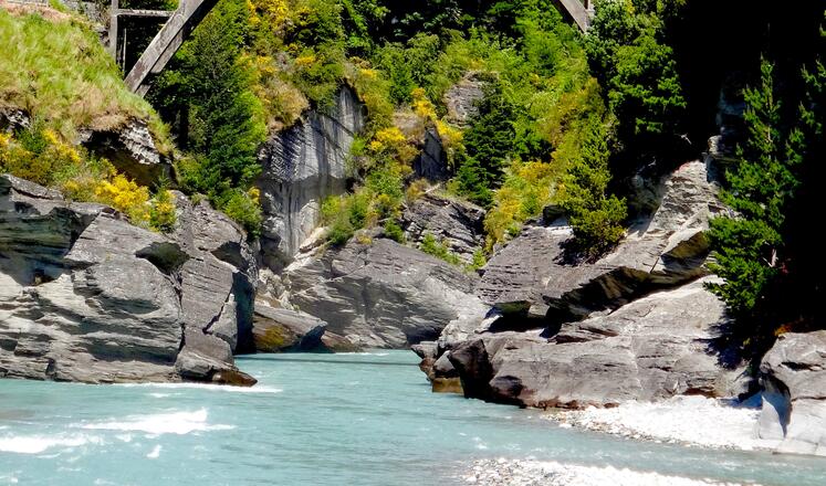 Hiking Through Shotover Canyon: Adventure Awaits